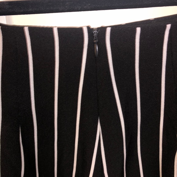 Black & White striped shorts - Picture 6 of 6